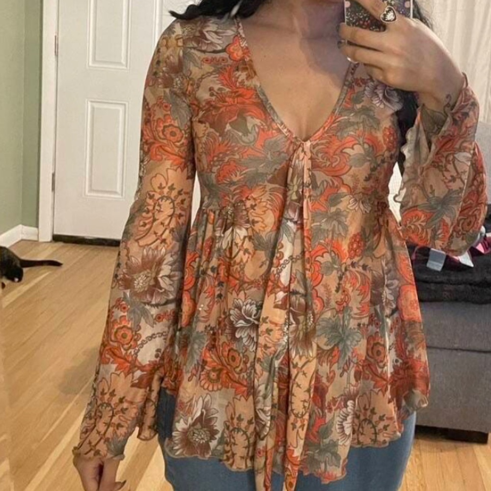 024 Boho Floral Tropical Print Front Tie Bell Sleeve Top